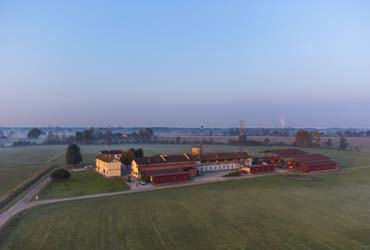Cascina Salazzara - La struttura
